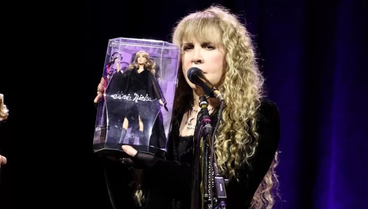 Stevie Nicks lanza "The Lighthouse"